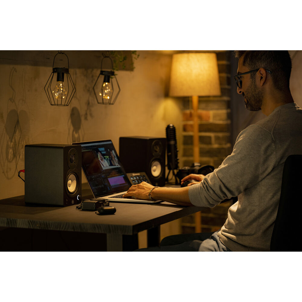 Yamaha HS4 Studio Monitor-bk