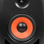 nEar i8 Studio `monitor